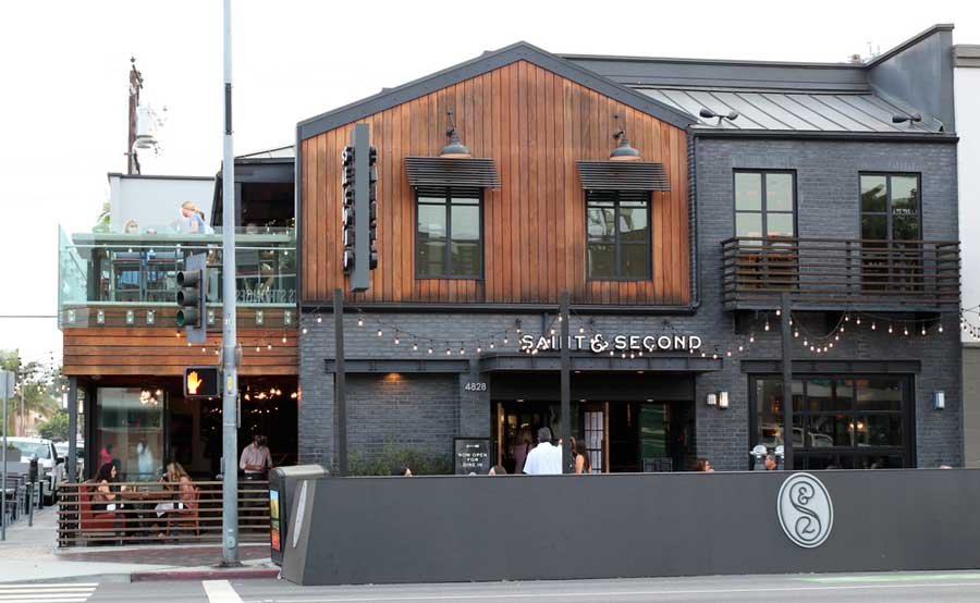 Pet Friendly Restaurants Long Beach Patios for Enjoying Outdoor Meals